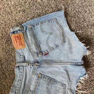 Levi Jean Shorts